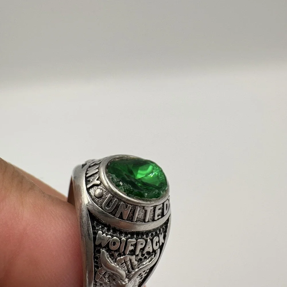 Stainless Steel United States Army Wolfpack Signet Ring Mens Size 10 Green Stone